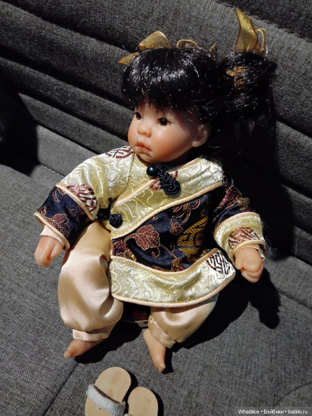 Отодвинуть створку шкафа — Куклы Lee Middleton (Ли Миддлтон): Reva Schick (фото 6)