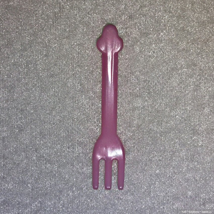 ...Построив дом, посадила дерево