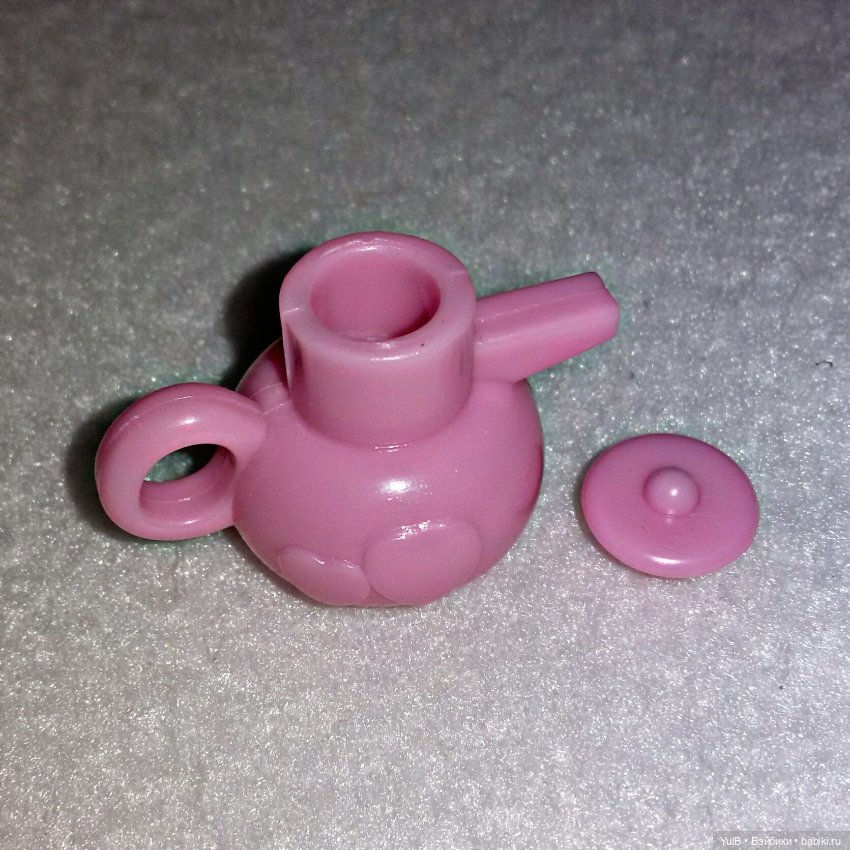 ...Построив дом, посадила дерево