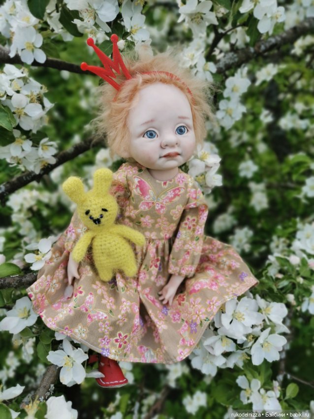 Танечка и солнечный зайчик