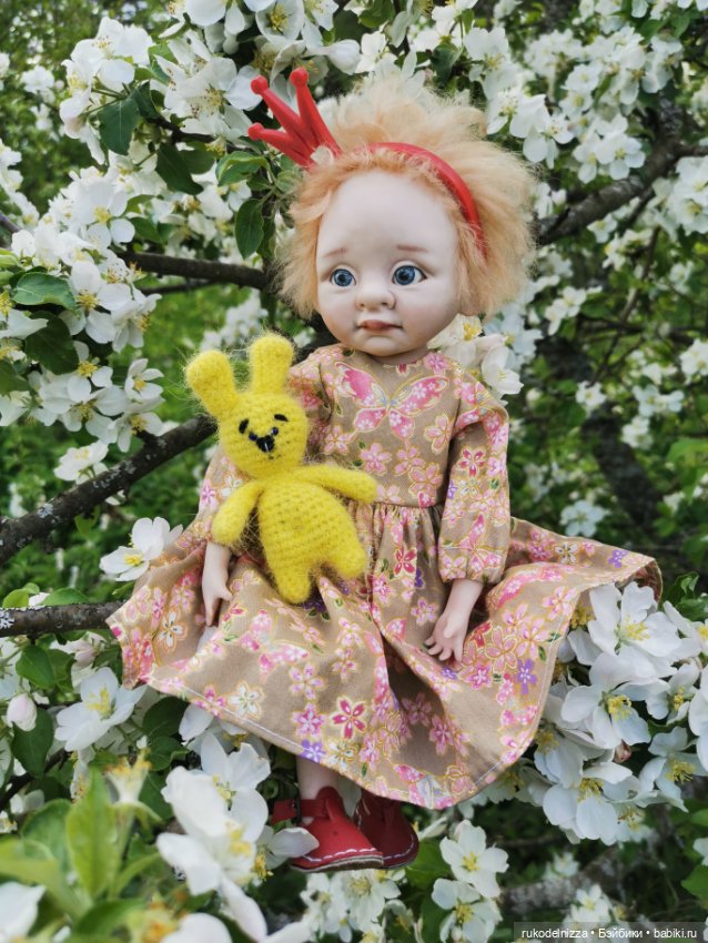 Танечка и солнечный зайчик