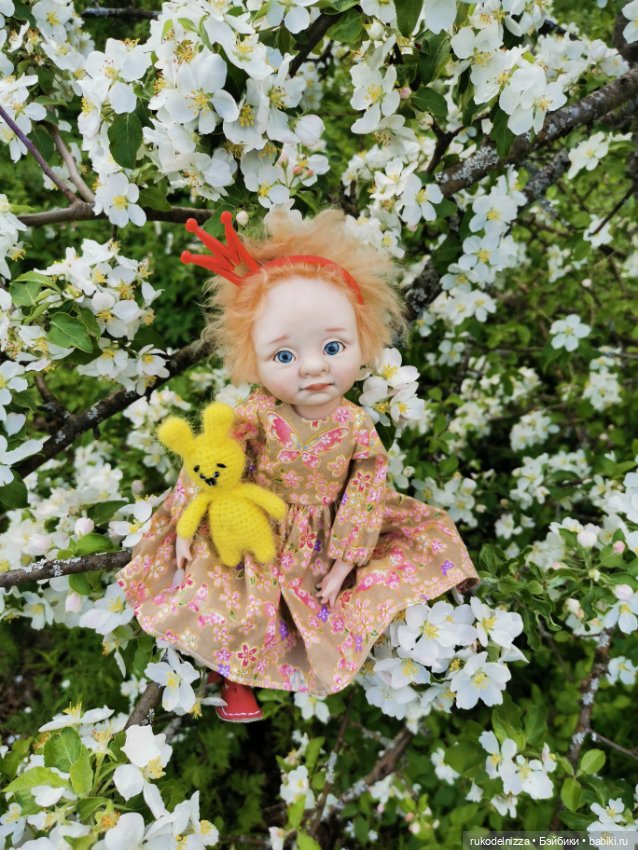 Танечка и солнечный зайчик