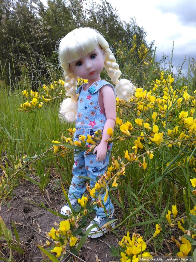 Весенне-летние прогулки — Куклы Ruby Red (Руби Ред) Fashion Friends: Siblies (фото 4)