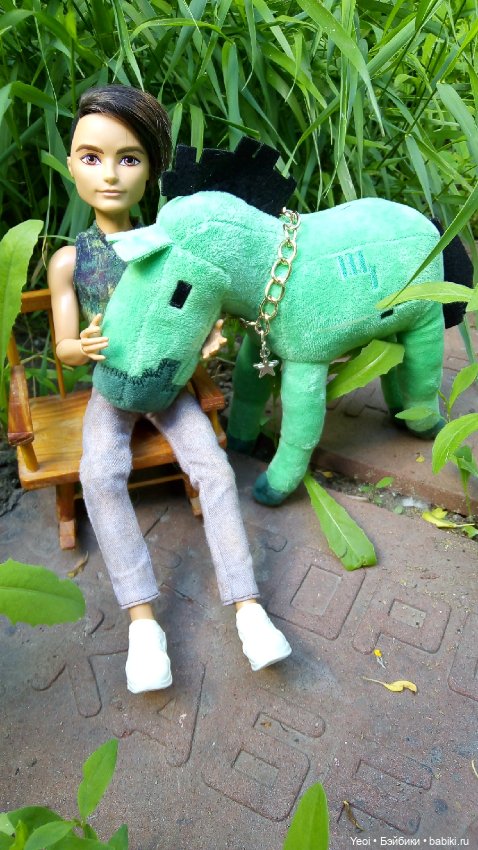 Майнкрафт, мягкие игрушки и Хантер от ЭАХ