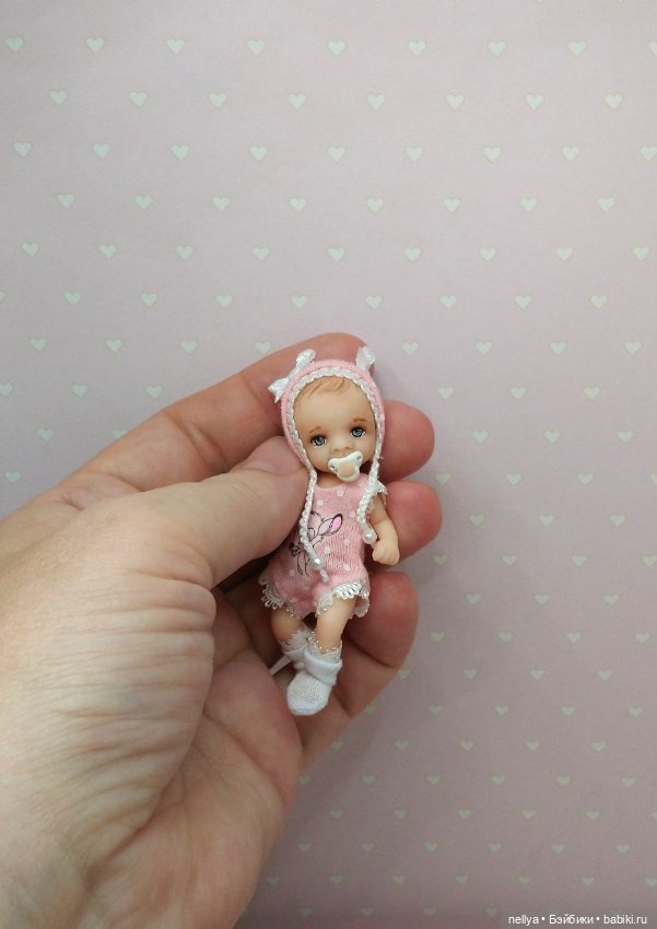 Кнопочка. Ростик 7 см — Авторские миниатюрные куклы: лепка (фото 8)