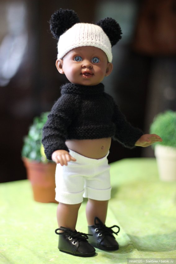 Куколка Marina & Pau, надо одну или