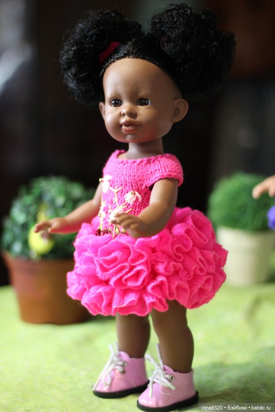 Куколка Marina & Pau, надо одну или