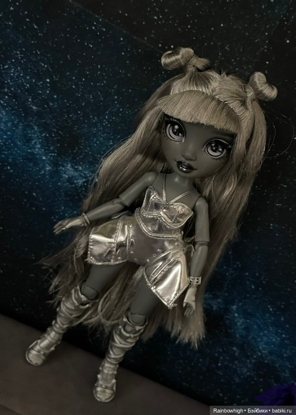 Девочка космос - Luna Madison (фото 3)