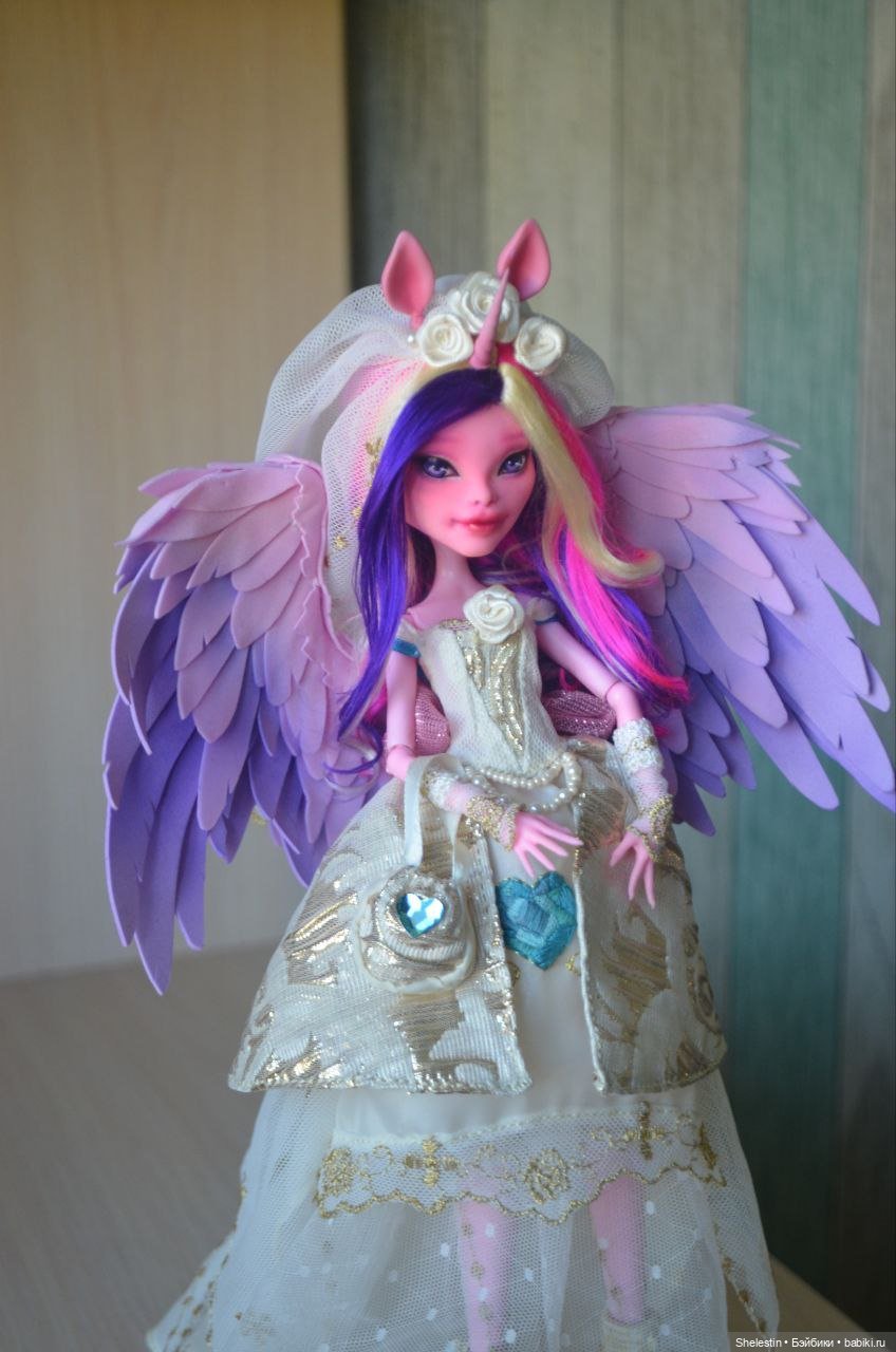 Пони-мания! : Принцесса Каденс (фото 5)