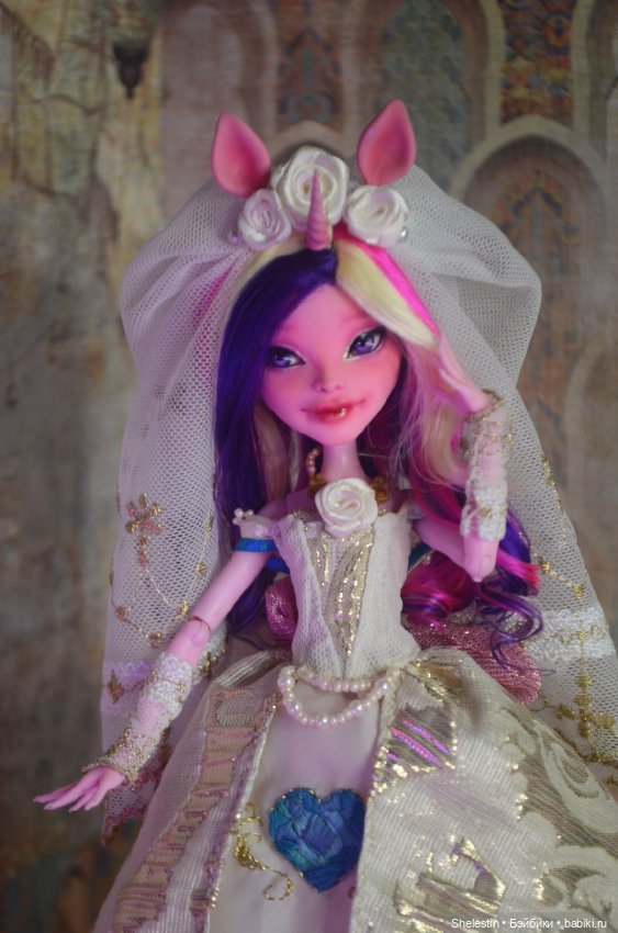 Пони-мания! : Принцесса Каденс (фото 6)