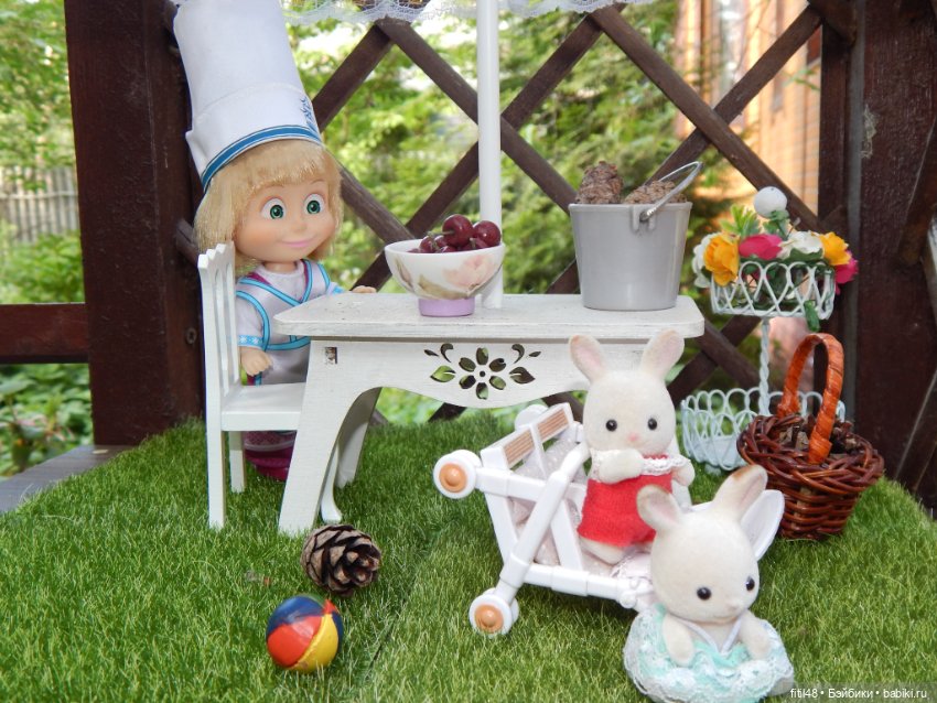 Варенье — Куклы Маша и Медведь (Simba): Маша в кармашке