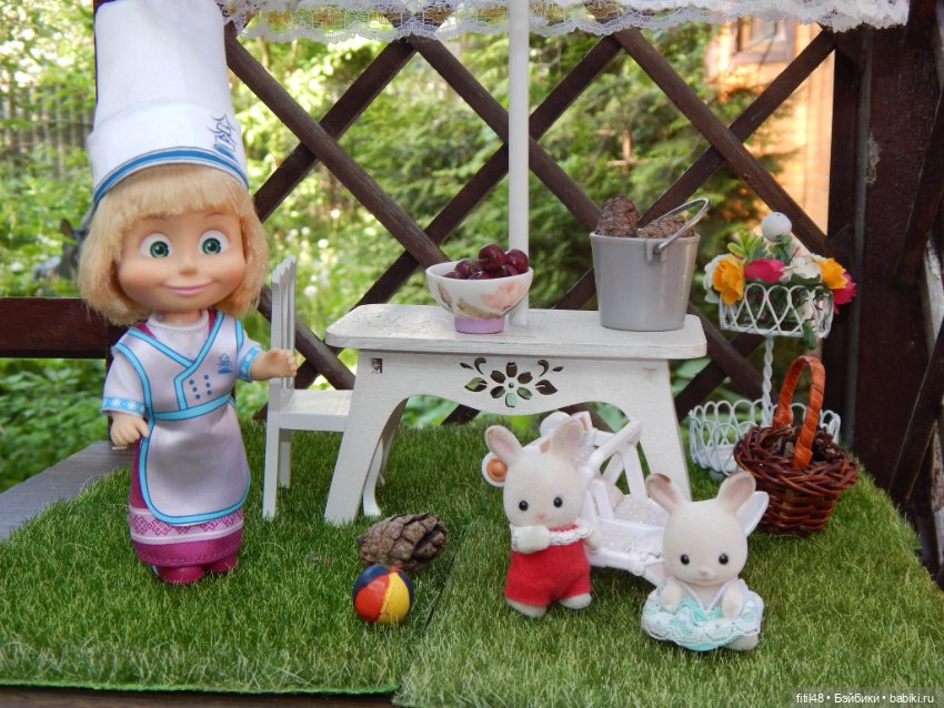 Варенье — Куклы Маша и Медведь (Simba): Маша в кармашке (фото 9)