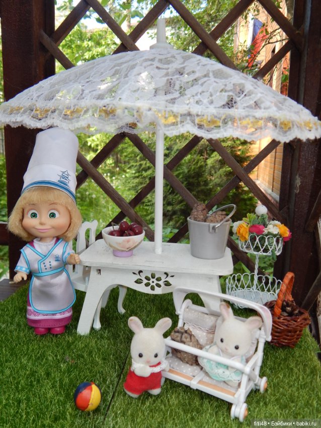 Варенье — Куклы Маша и Медведь (Simba): Маша в кармашке