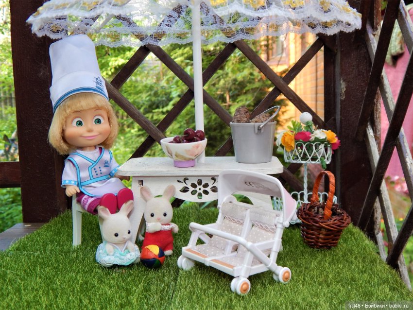 Варенье — Куклы Маша и Медведь (Simba): Маша в кармашке (фото 5)