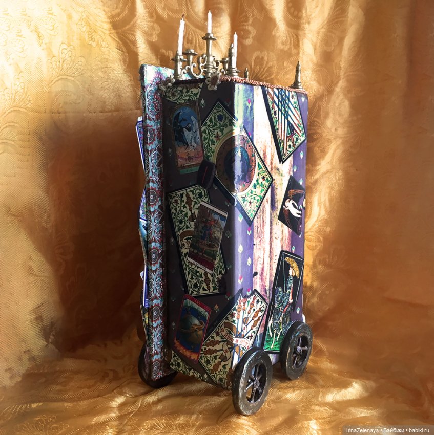 «Передо мной лежит твоя судьба». Витрина для кукол «Лавка Гадалки» (фото 2)