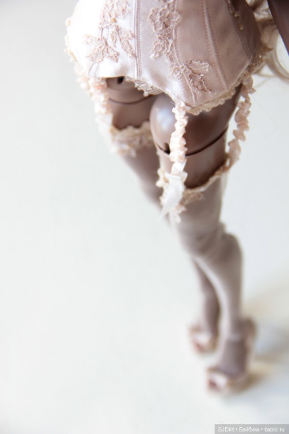 Обзор корсетного белья от Насти Шахматовой для Resindolls