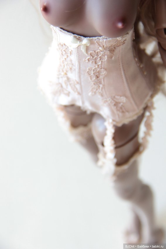 Обзор корсетного белья от Насти Шахматовой для Resindolls