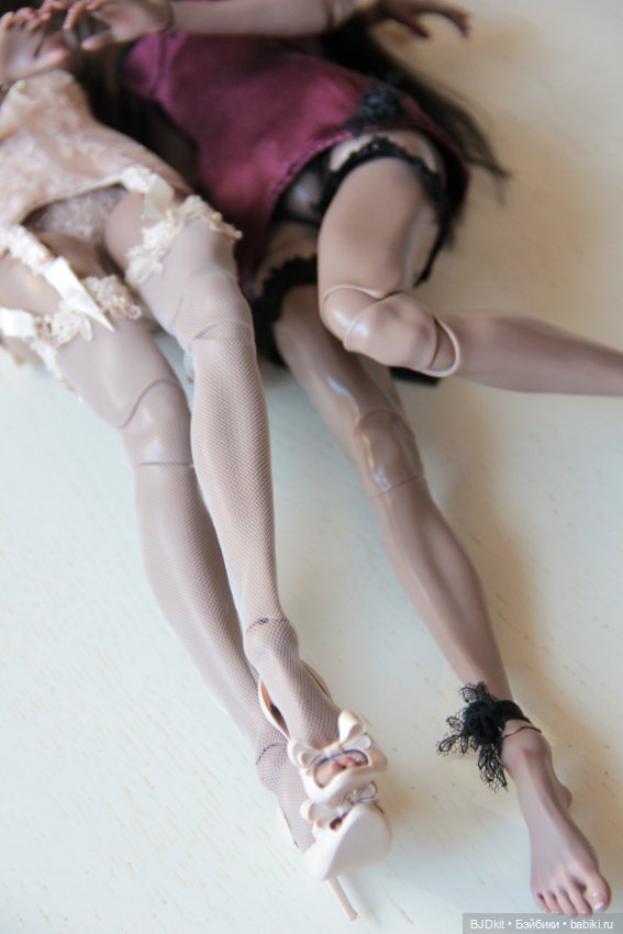 Обзор корсетного белья от Насти Шахматовой для Resindolls