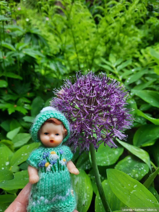 И вновь близняшки-аришки в другой цветовой гамме