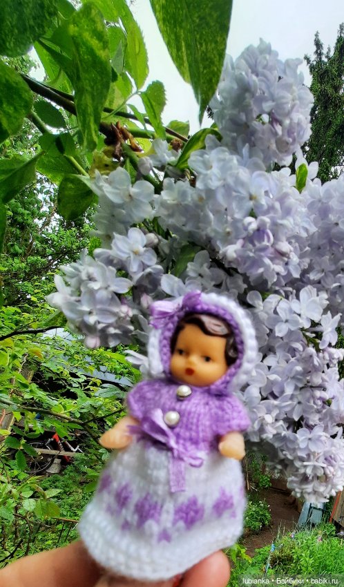 И вновь близняшки-аришки в другой цветовой гамме