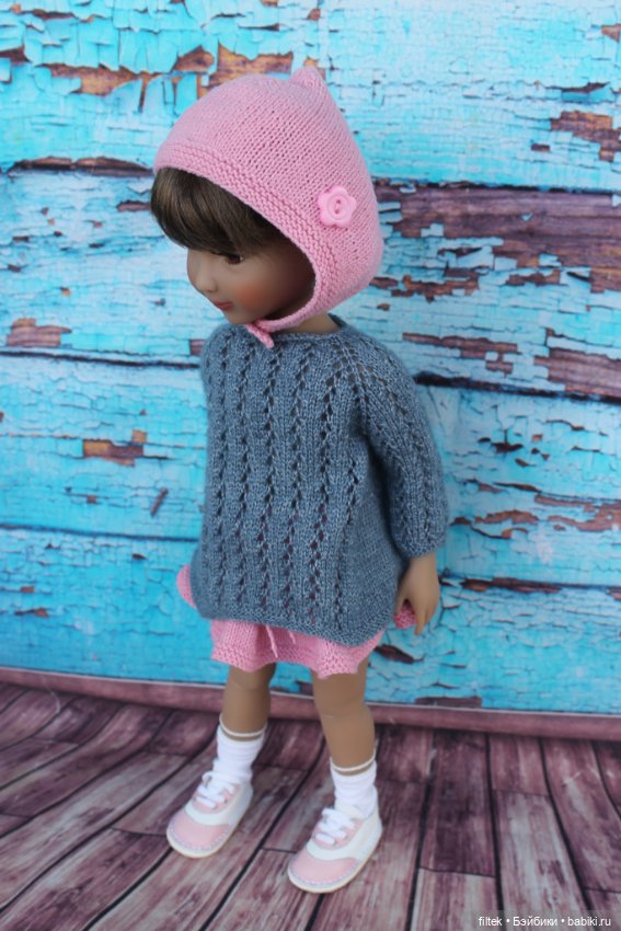 Всем добра и отличного настроения! Первые наряды для Руби Ред