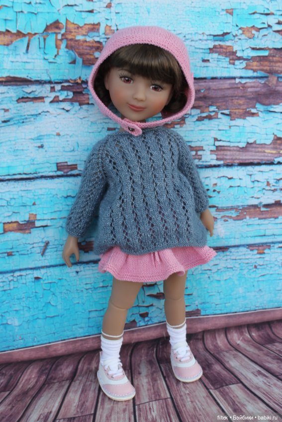 Всем добра и отличного настроения! Первые наряды для Руби Ред