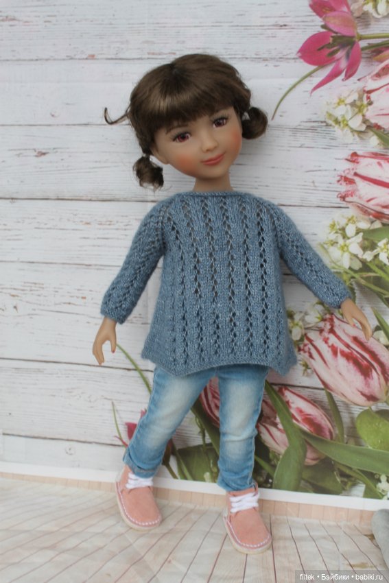 Всем добра и отличного настроения! Первые наряды для Руби Ред