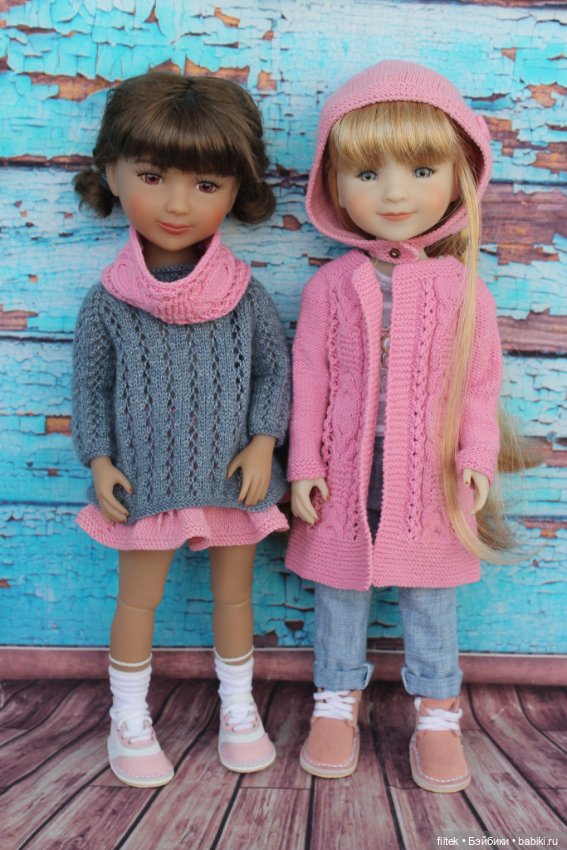 Всем добра и отличного настроения! Первые наряды для Руби Ред