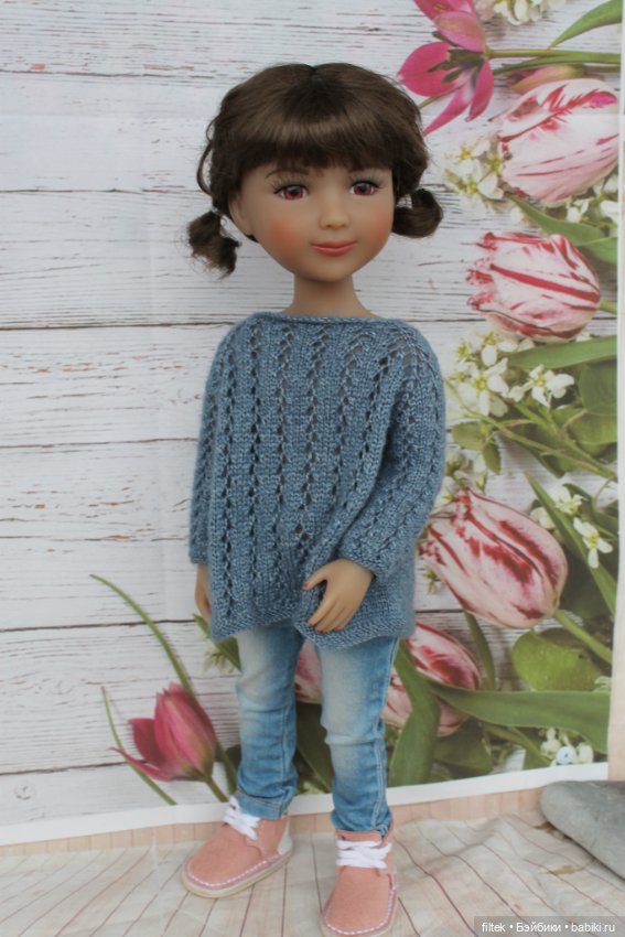 Всем добра и отличного настроения! Первые наряды для Руби Ред