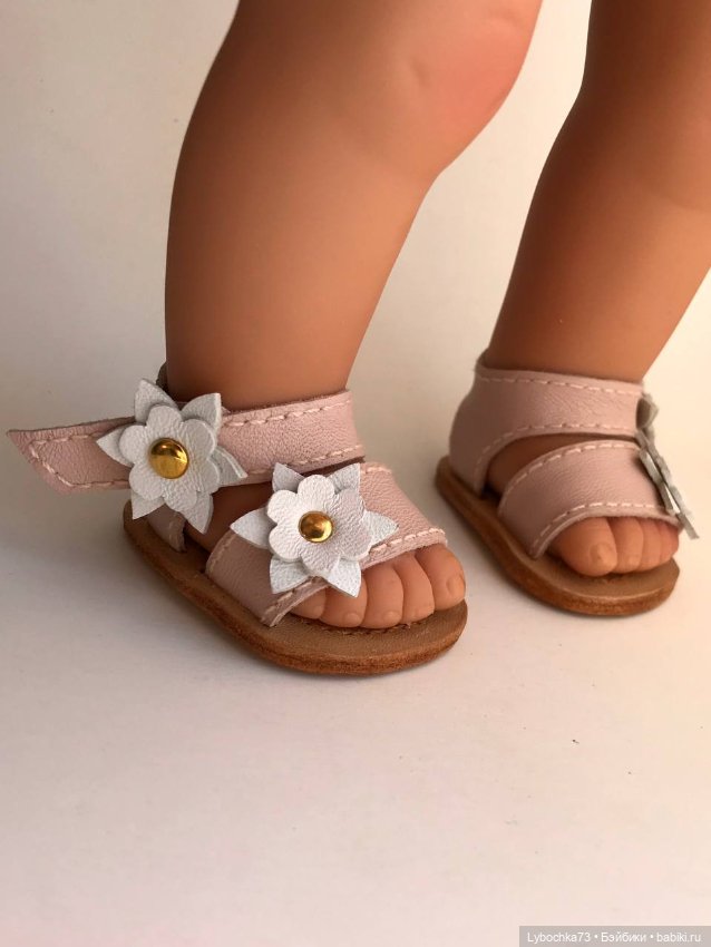 Обувь всякая нужна, обувь всякая важна