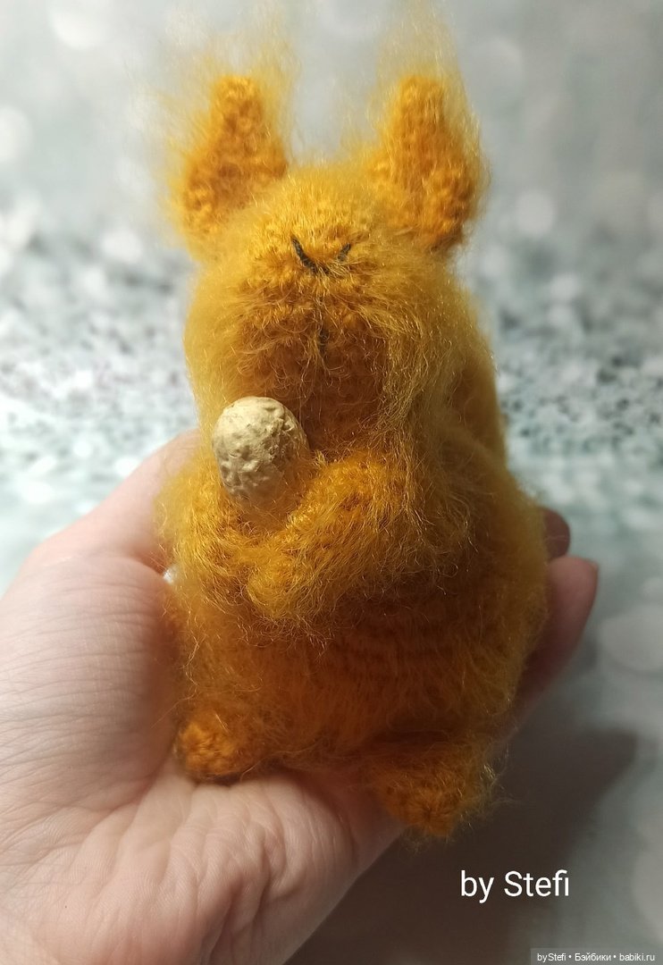Бельчонок — Вязаные игрушки и амигуруми: крючком
