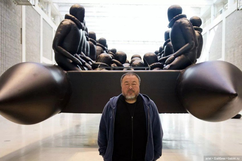 Скульптура китайского художника Ай Вэйвэя (Ai Weiwei) «Law of the Journey», 2017 (фото 3)