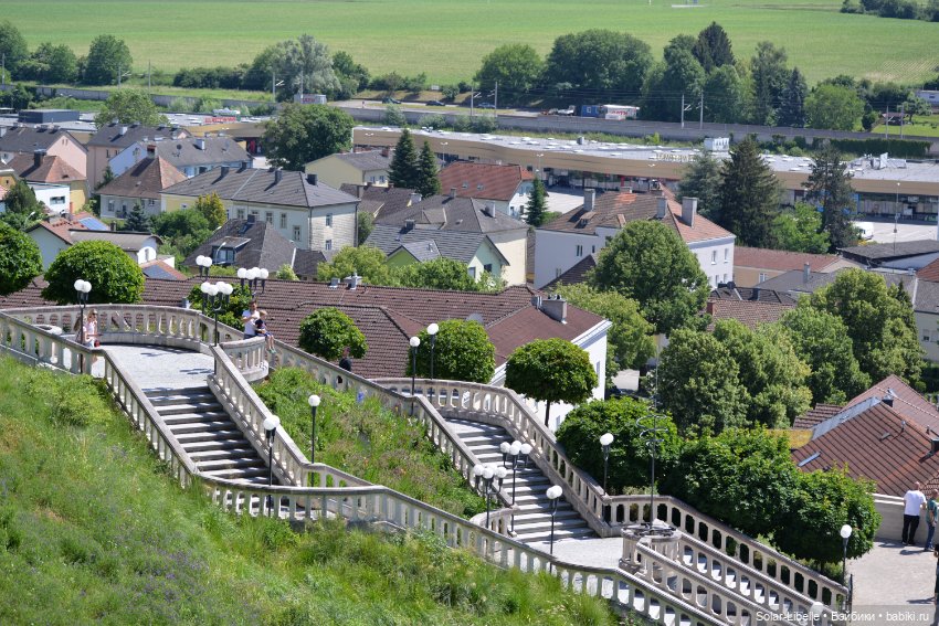 Долина Вахау с куколкой Руби Ред