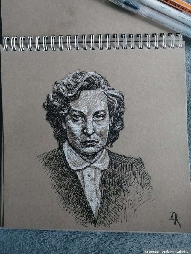 Рисунки на крафтовой бумаге