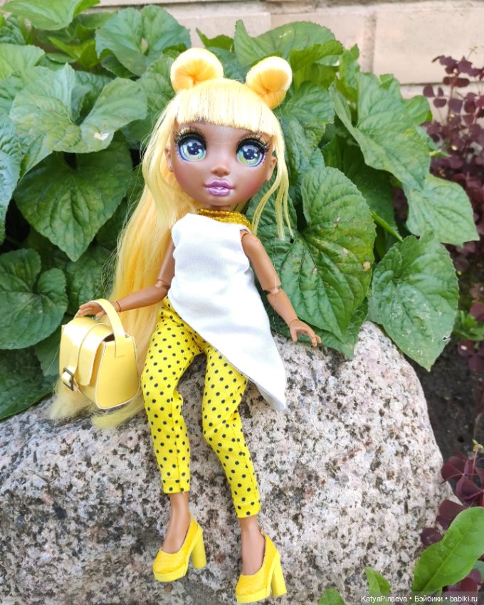 Прогулка с Санни — Куклы Rainbow High (Рейнбоу Хай (фото 6)