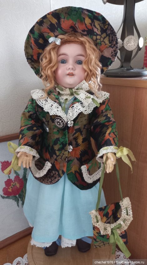 Одежда для антикварной куклы, часть 2