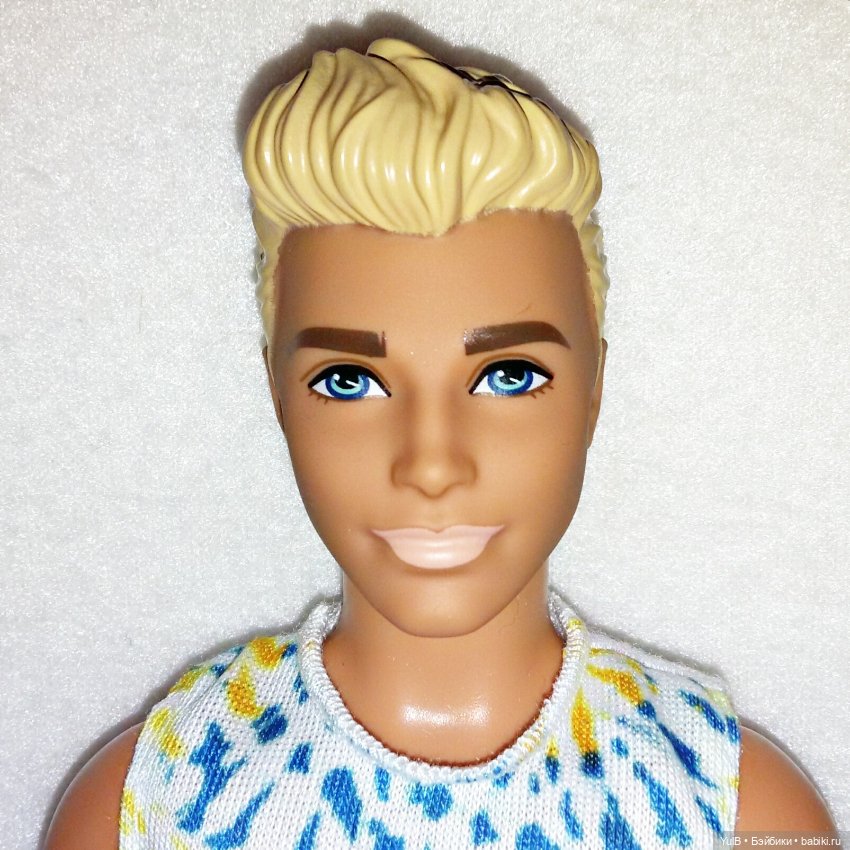 ...Спустя почти три года — Куклы Barbie (Барби): Looks (фото 2)