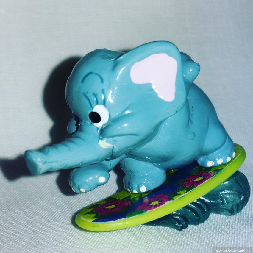...Всем на пляж — Фигурки Киндер Сюрприз (Kinder)