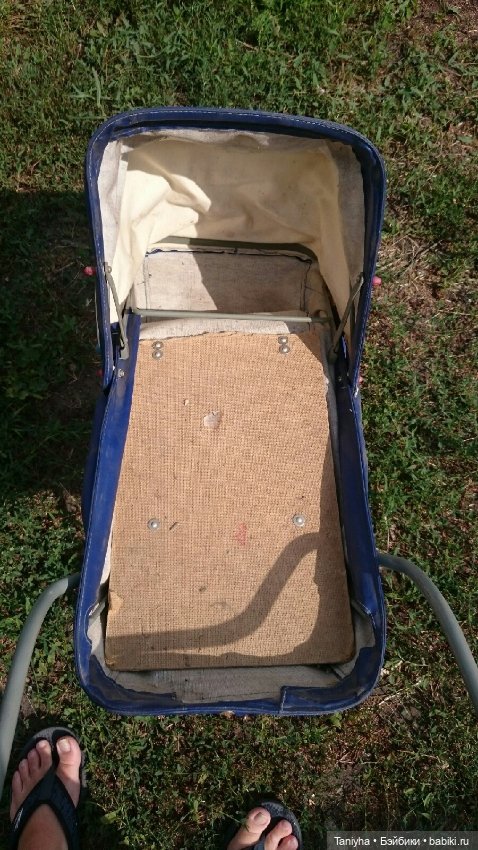 Кукольная коляска из детства