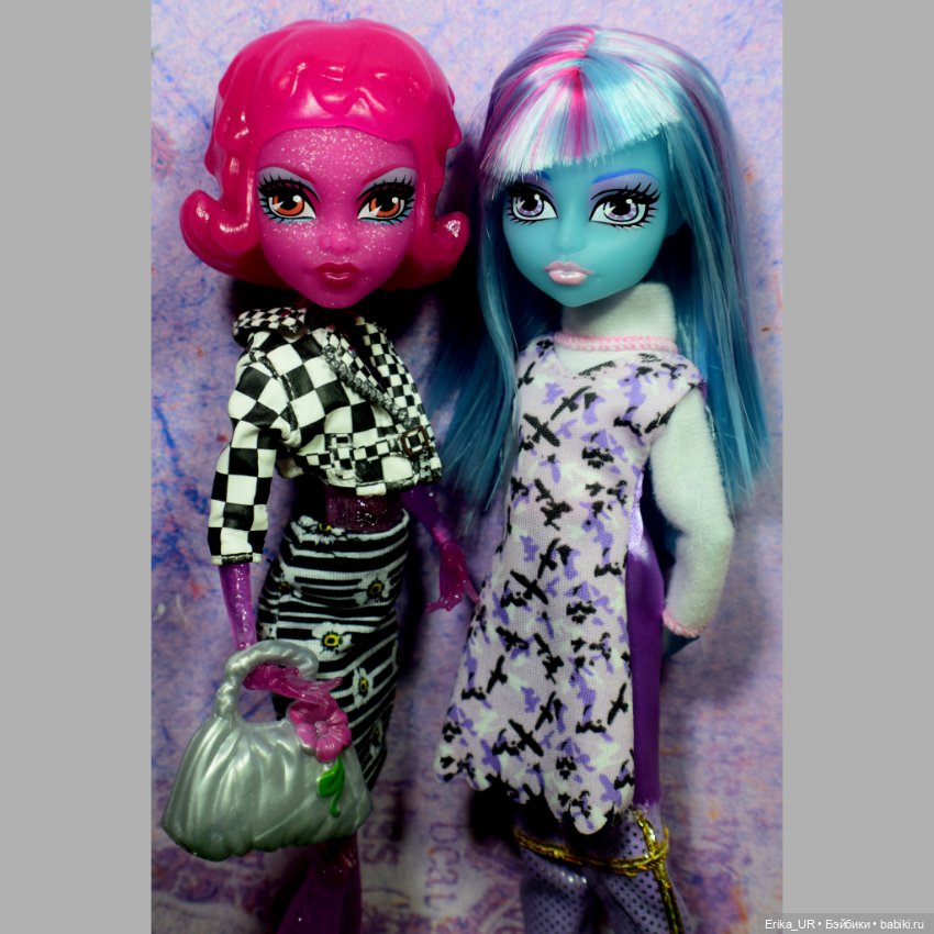 Перепись КуклоНаселения 2 полупрозрачные монстрицы