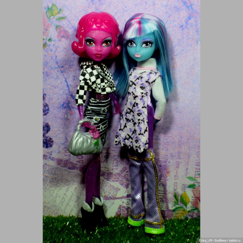 Перепись КуклоНаселения 2 полупрозрачные монстрицы