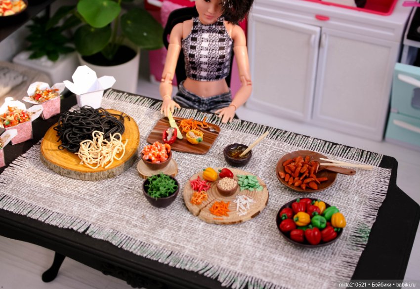 Готовим ВОК с Ким — Кукольная миниатюра своими руками: еда (фото 2)