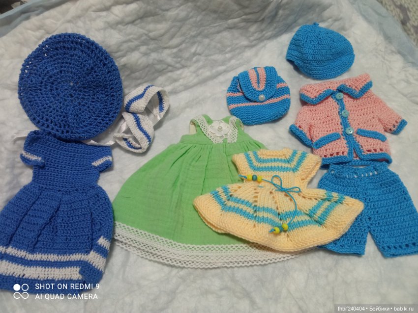 Новые наряды, кукло-детки счастливы