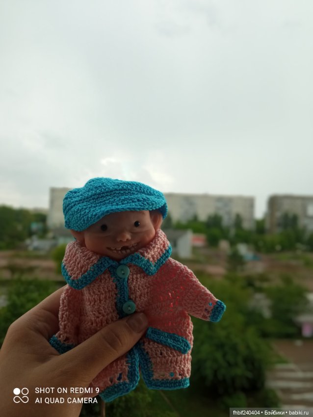 Новые наряды, кукло-детки счастливы