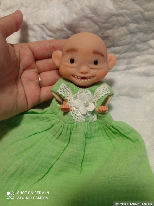 Новые наряды, кукло-детки счастливы