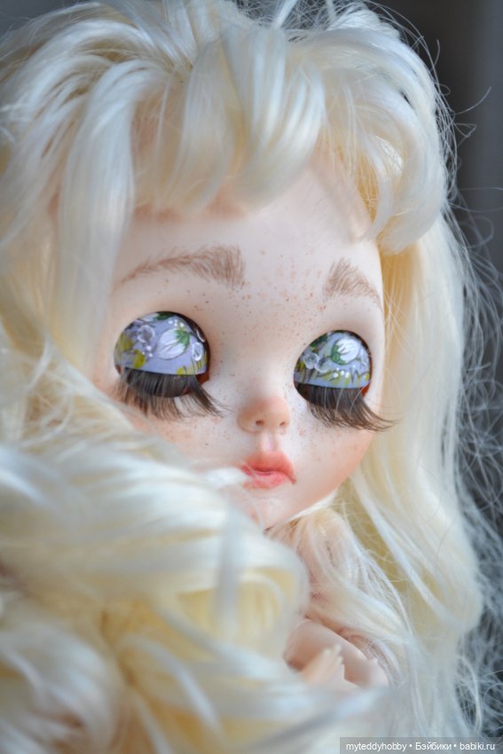 Блайз карвинг и роспись — ООАК и репейнт игровых кукол: Bratz (фото 2)