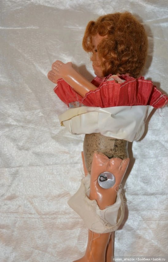 Приветствую всех! Подскажите пожалуйста кто знает о этой куколки (фото 2)