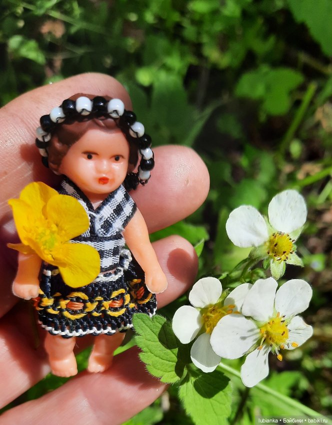 Теперь гуляем в веночках🥰