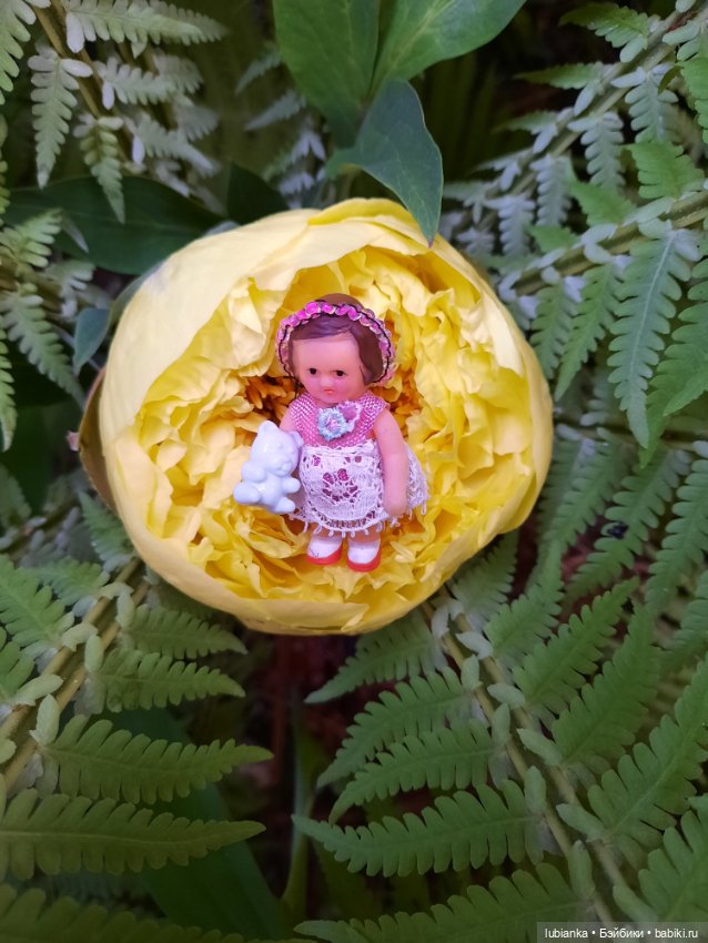 Теперь гуляем в веночках🥰