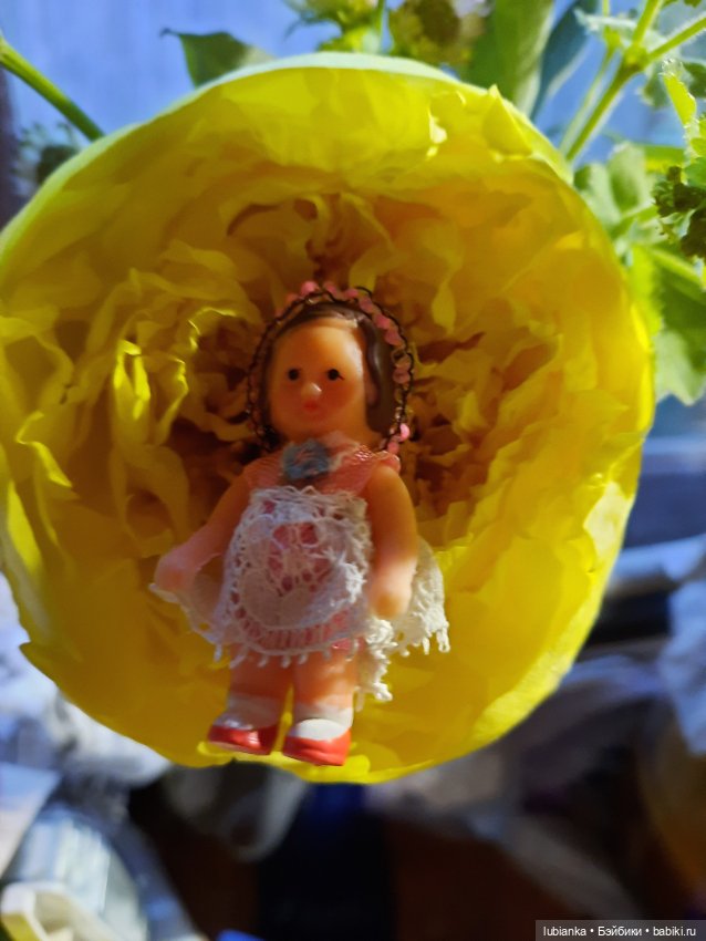 Теперь гуляем в веночках🥰